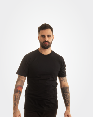 Camiseta preta 100% algodão