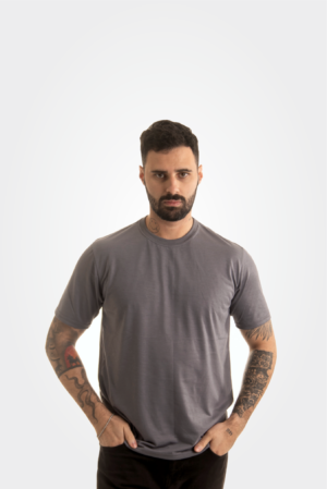 Camiseta cinza chumbo 100% algodão